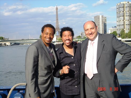 Michael Simmons, Lionel Richie, Pascal Renouard de Vallire